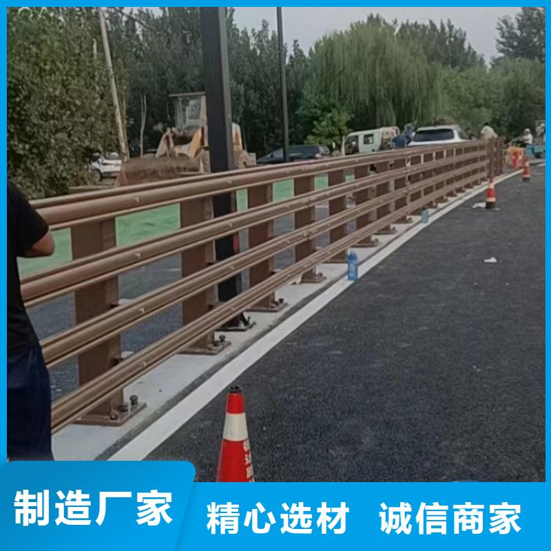 不銹鋼護(hù)欄,橋梁不銹鋼防撞護(hù)欄實(shí)拍展現(xiàn)