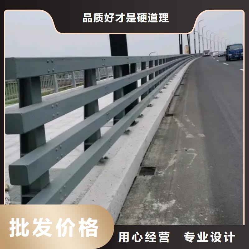 不銹鋼護(hù)欄-燈光防撞欄桿工藝成熟