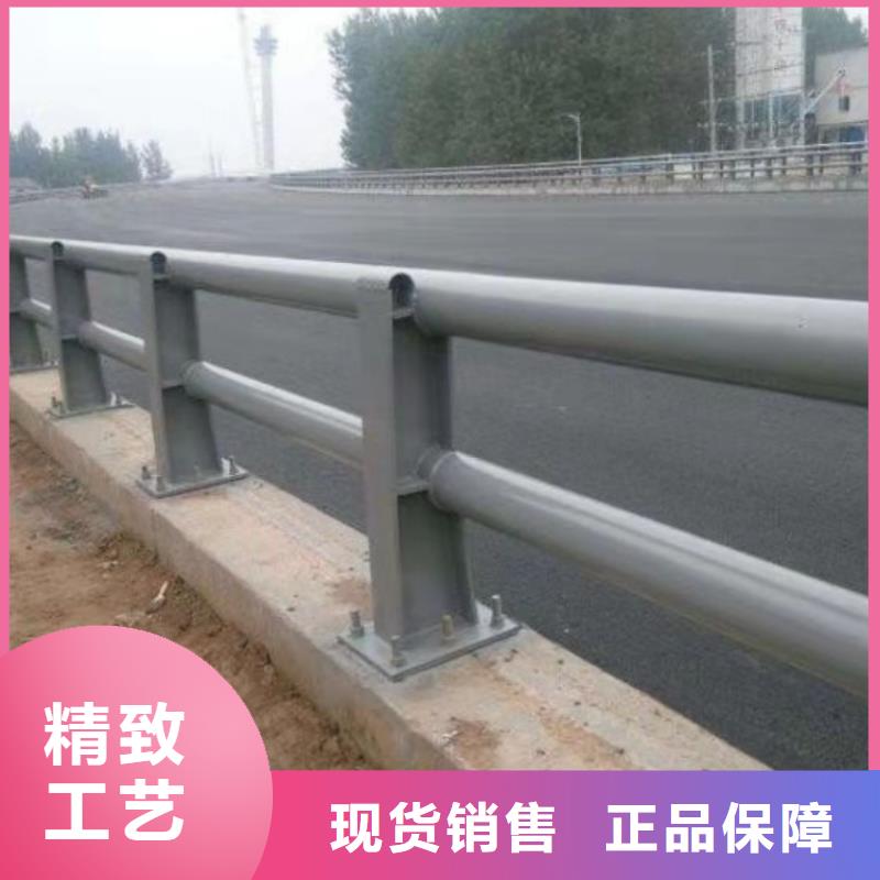 不銹鋼護(hù)欄橋梁人行道欄桿現(xiàn)貨實拍