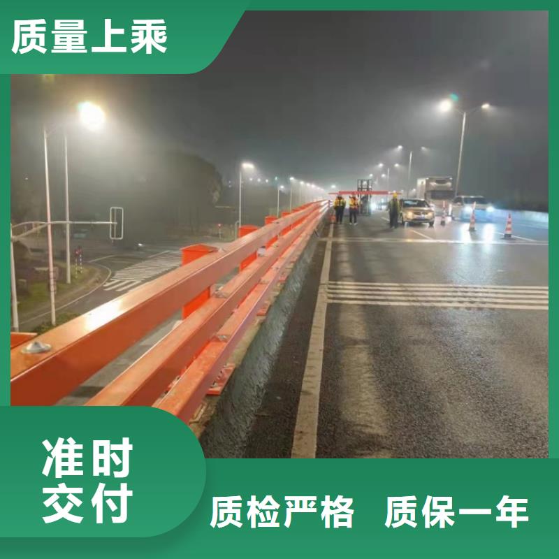 不銹鋼護(hù)欄橋梁欄桿高標(biāo)準(zhǔn)高品質(zhì)