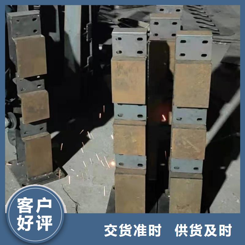 防撞護欄不銹鋼復合管欄桿品質保證