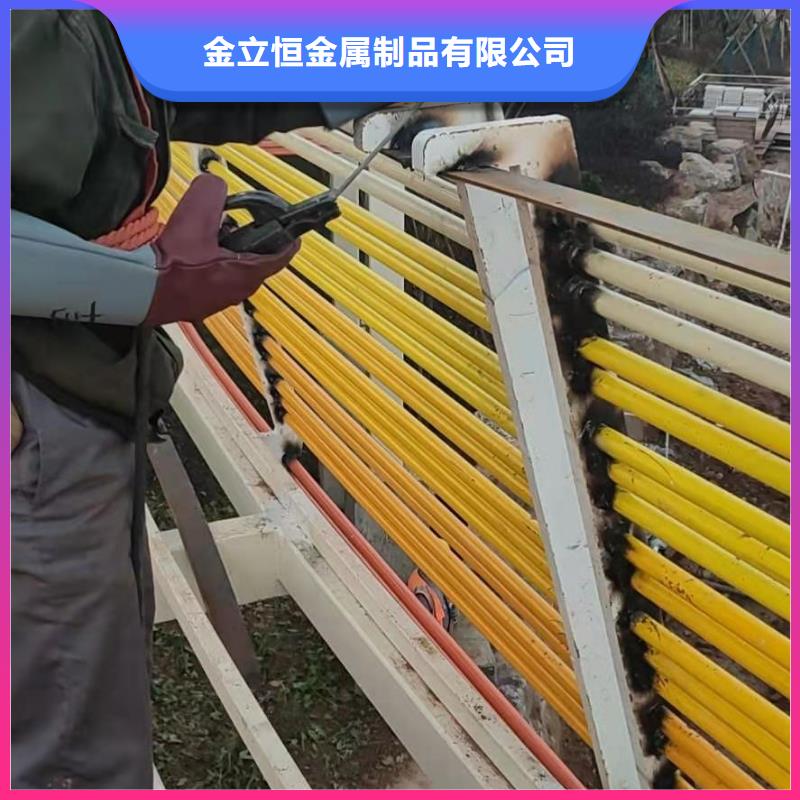 護欄-防撞護欄立柱細節(jié)嚴格凸顯品質