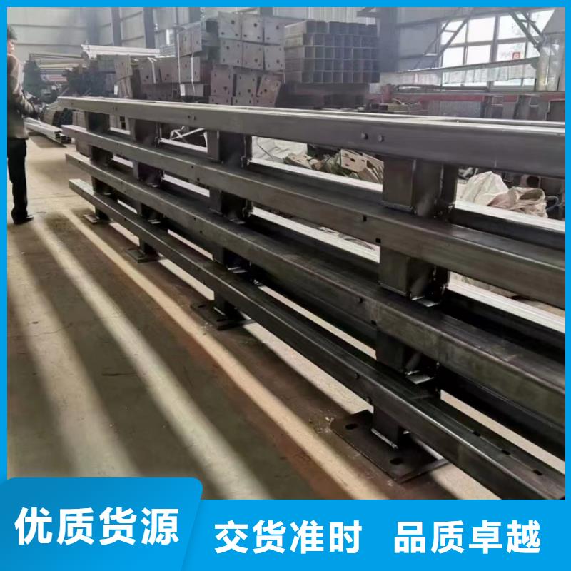防撞護(hù)欄大橋防撞欄桿廠家規(guī)格全