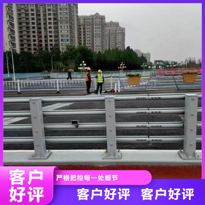 道路護(hù)欄鋼索防撞欄桿N年生產(chǎn)經(jīng)驗(yàn)