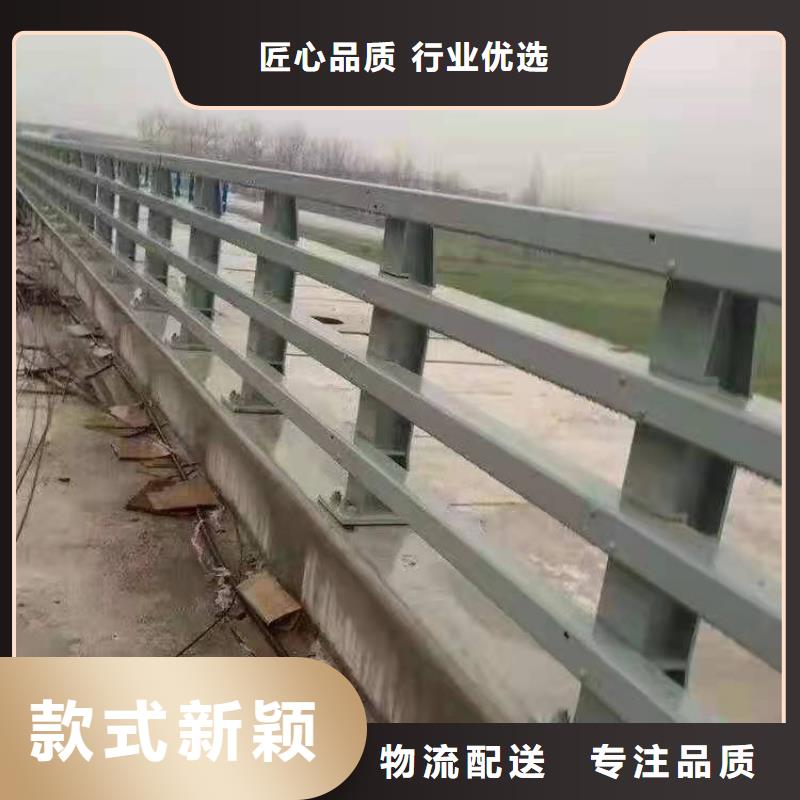 道路護(hù)欄-纜索三橫梁防撞護(hù)欄自有生產(chǎn)工廠