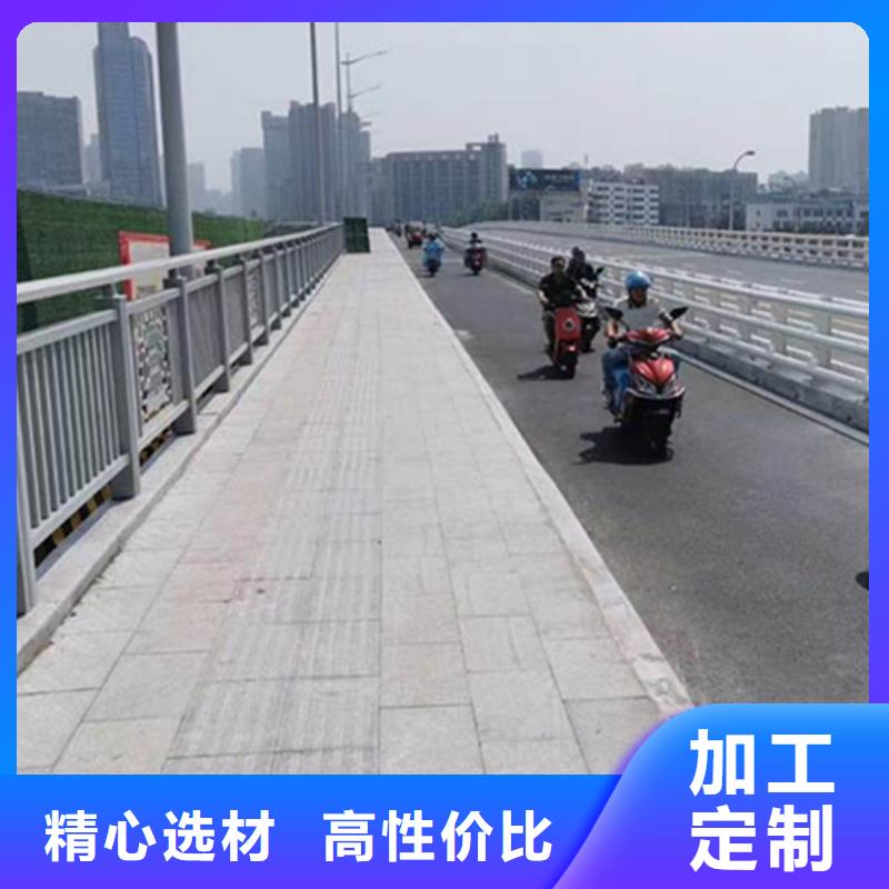 鋁合金護(hù)欄實拍展現(xiàn)