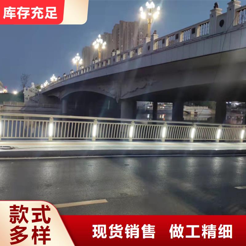 燈光護(hù)欄精益求精