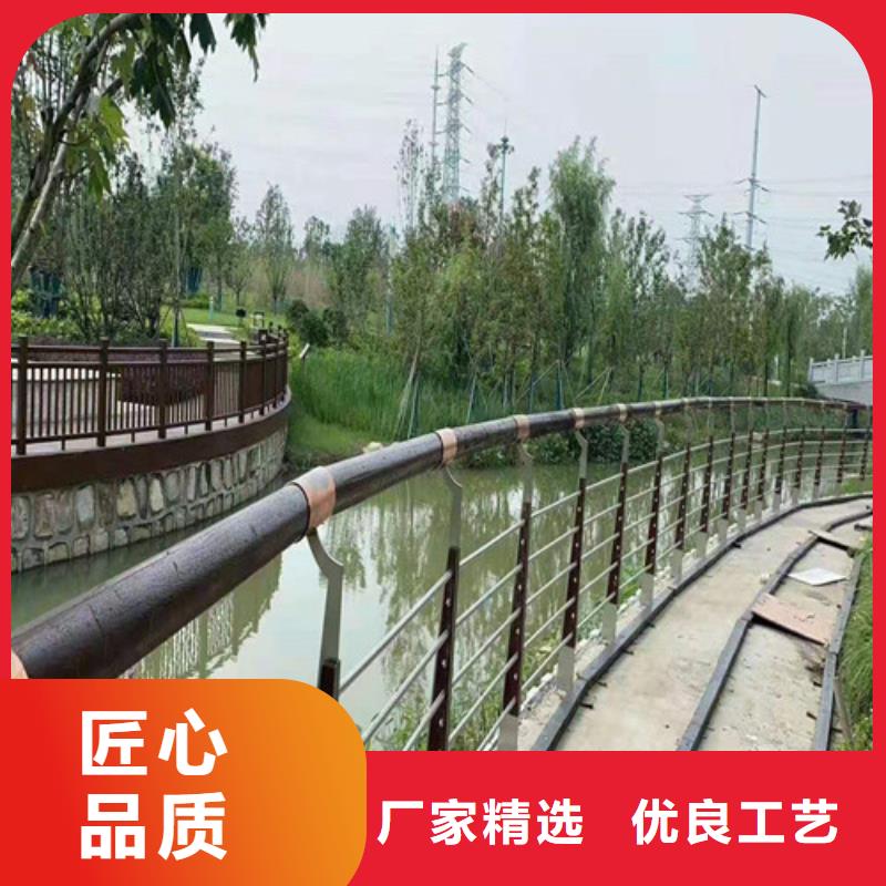 道路桥梁防撞护栏热镀锌立柱应用范围广泛