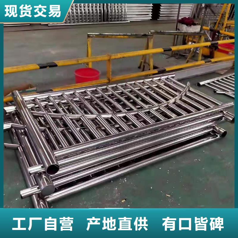 鑄造石仿石護(hù)欄立柱燈光防撞護(hù)欄專業(yè)生產(chǎn)設(shè)備