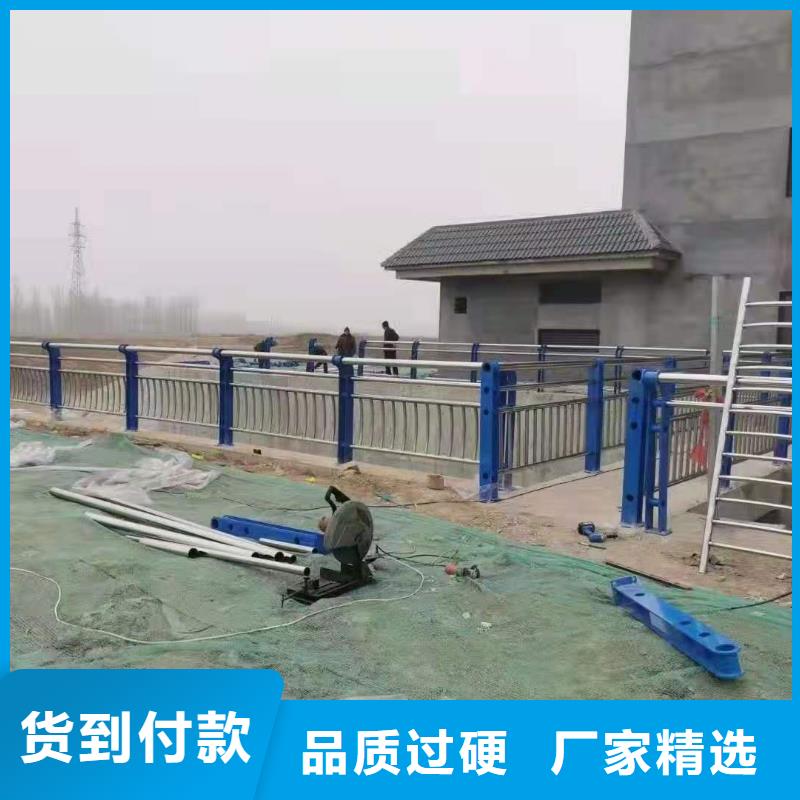 铸造石仿石护栏立柱_河道景观护栏厂家工厂直销
