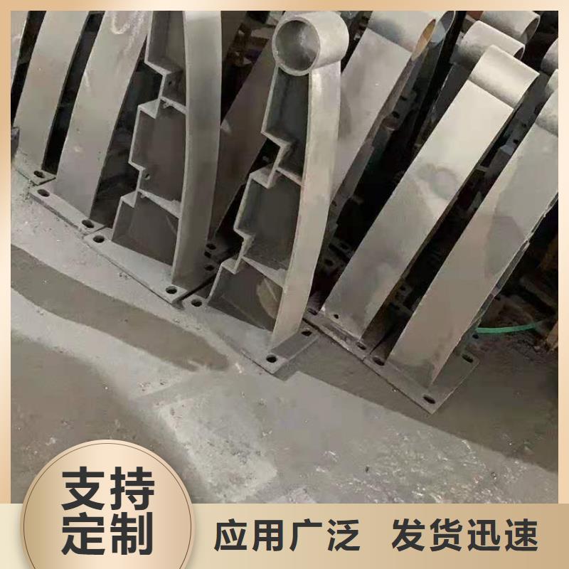 鑄造石仿石護(hù)欄立柱,不銹鋼復(fù)合管護(hù)欄廠家產(chǎn)地廠家直銷(xiāo)
