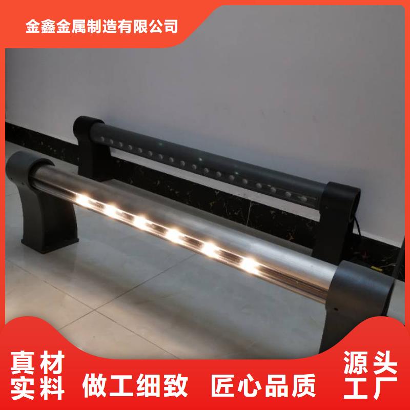 燈光景觀護(hù)欄廠家 道路橋梁防撞護(hù)欄廠家細(xì)節(jié)展示