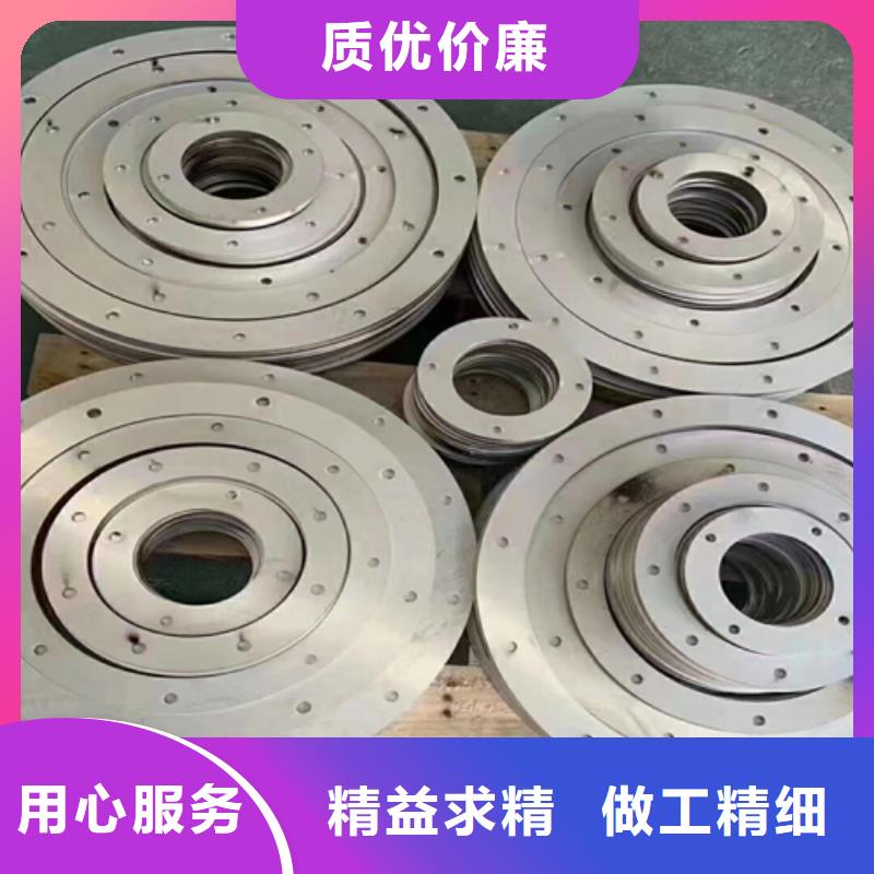 現(xiàn)貨供應(yīng)304L不銹鋼復(fù)合板