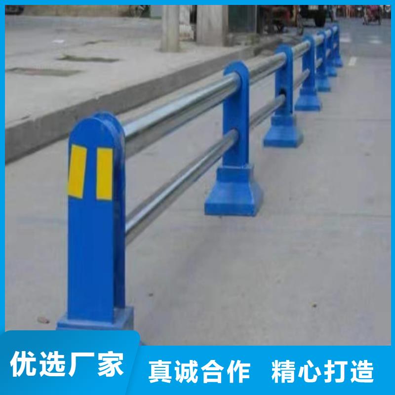 重慶不銹鋼復(fù)合管護欄市場價格