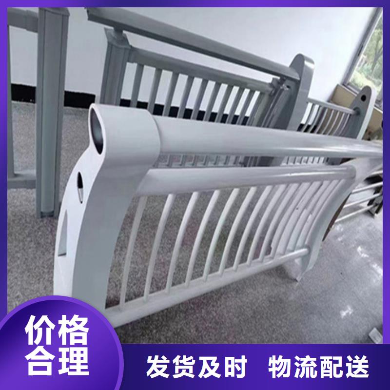 質(zhì)量合格的木紋防撞護(hù)欄廠家