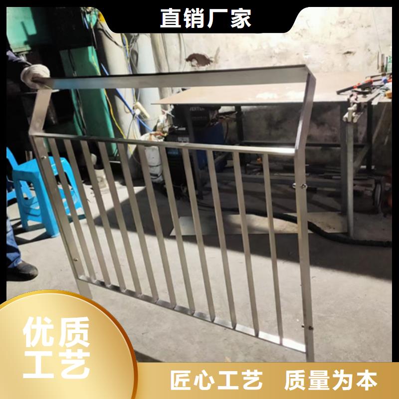 碳素鋼防撞立柱燈光欄桿廠家服務(wù)周到