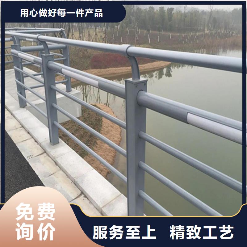 防撞護(hù)欄圖片工廠直供