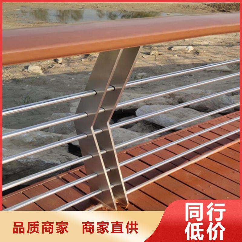  防撞護(hù)欄 大型生產(chǎn)基地