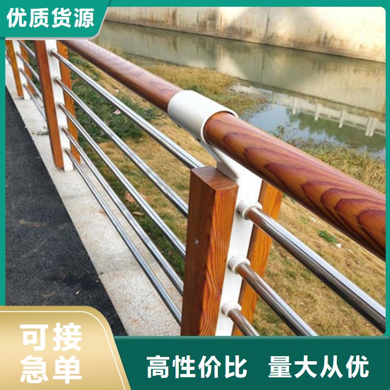 重信譽公路旋轉(zhuǎn)護欄生產(chǎn)廠家