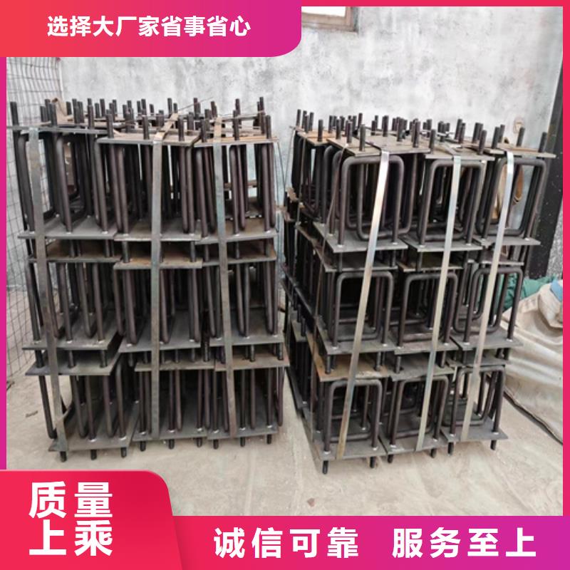 橋梁防撞護(hù)欄景觀燈光護(hù)欄廠家歡迎新老客戶垂詢