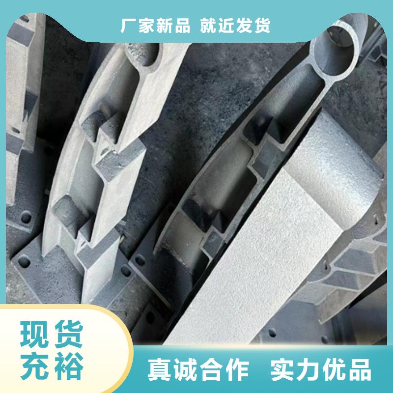 橋梁防撞護(hù)欄景觀燈光護(hù)欄廠家歡迎新老客戶垂詢