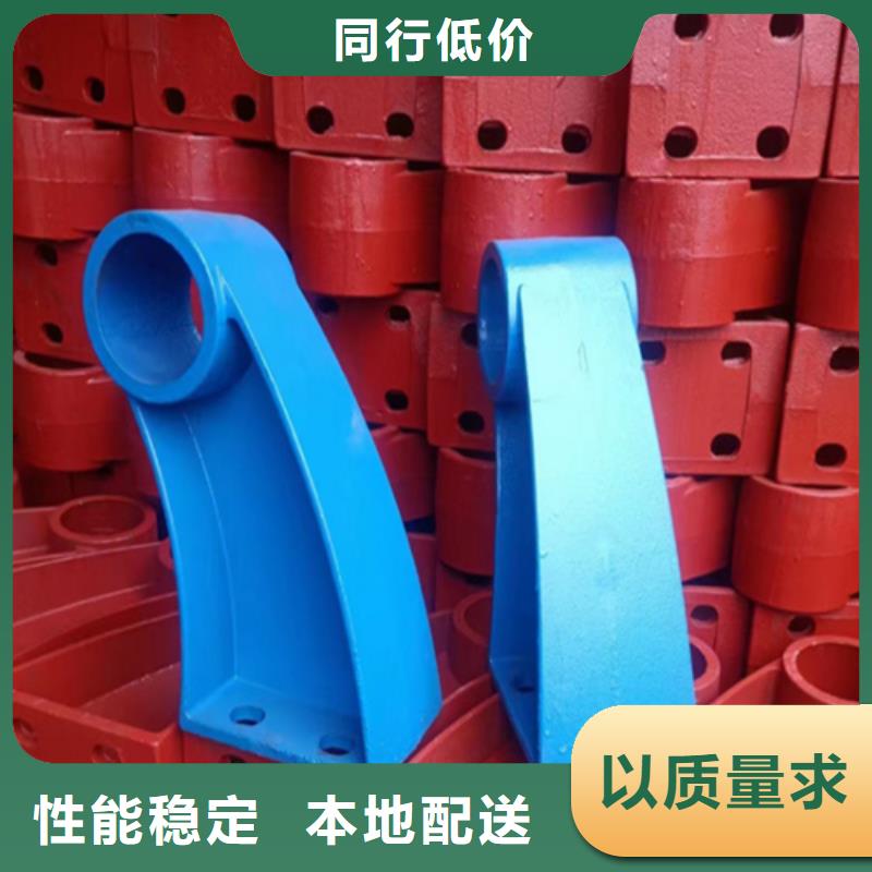 防撞鋼護(hù)欄質(zhì)量好發(fā)貨快