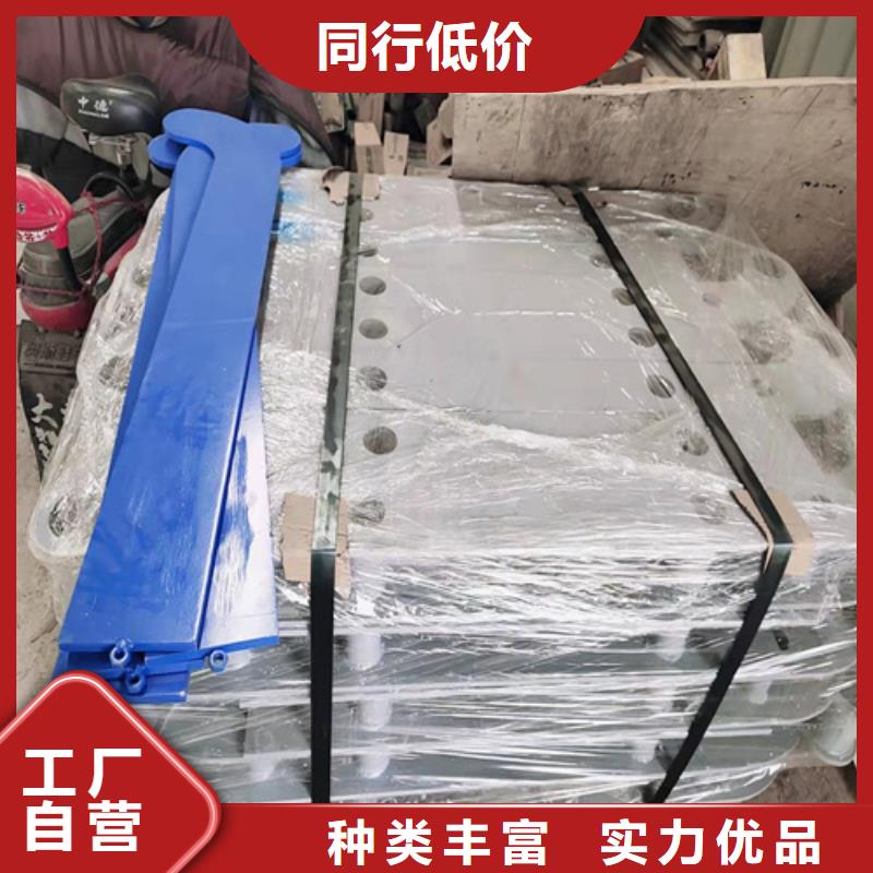 優(yōu)選：防撞護(hù)欄模板口碑廠家