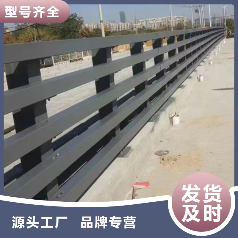 304不銹鋼燈光護欄 為您節(jié)省成本
