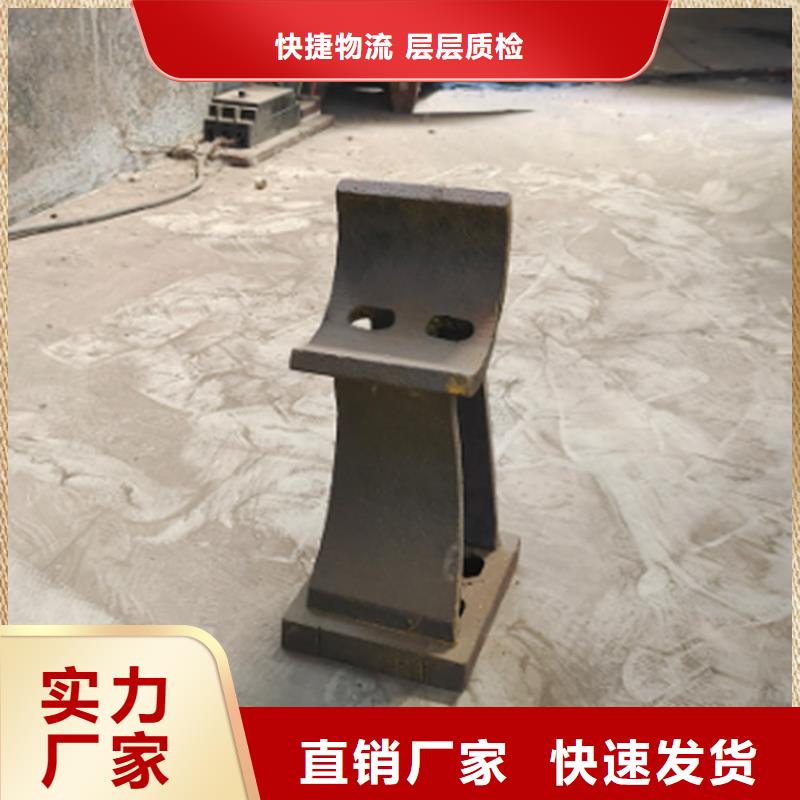 碳素鋼防撞立柱燈光欄桿不怕同行比質(zhì)量