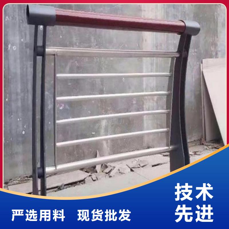 不銹鋼橋梁護欄防撞護欄廠家按需設(shè)計