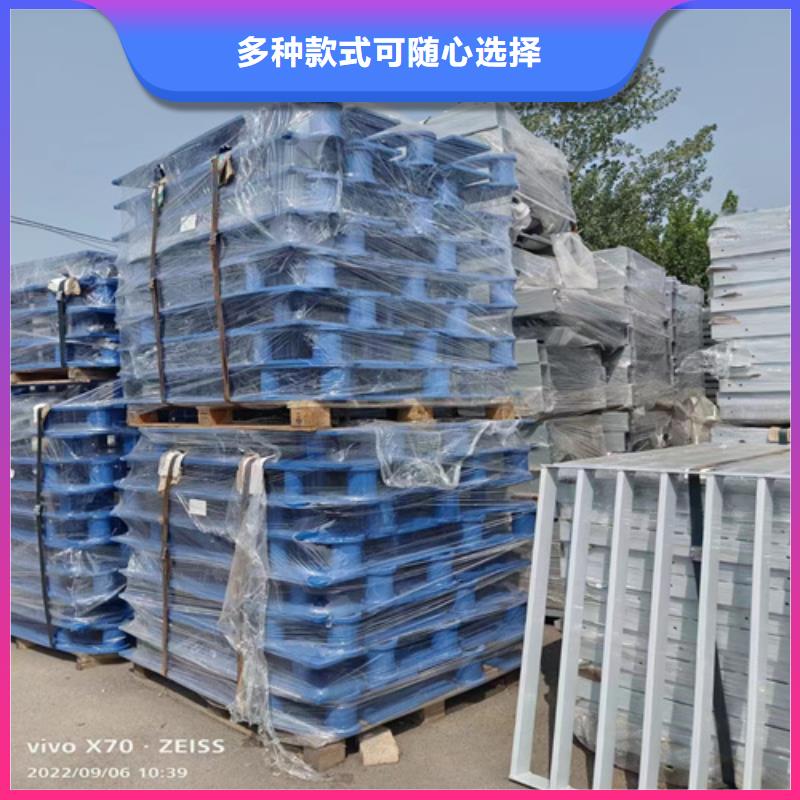 不銹鋼橋梁護(hù)欄金屬梁柱式防撞欄桿工廠直銷