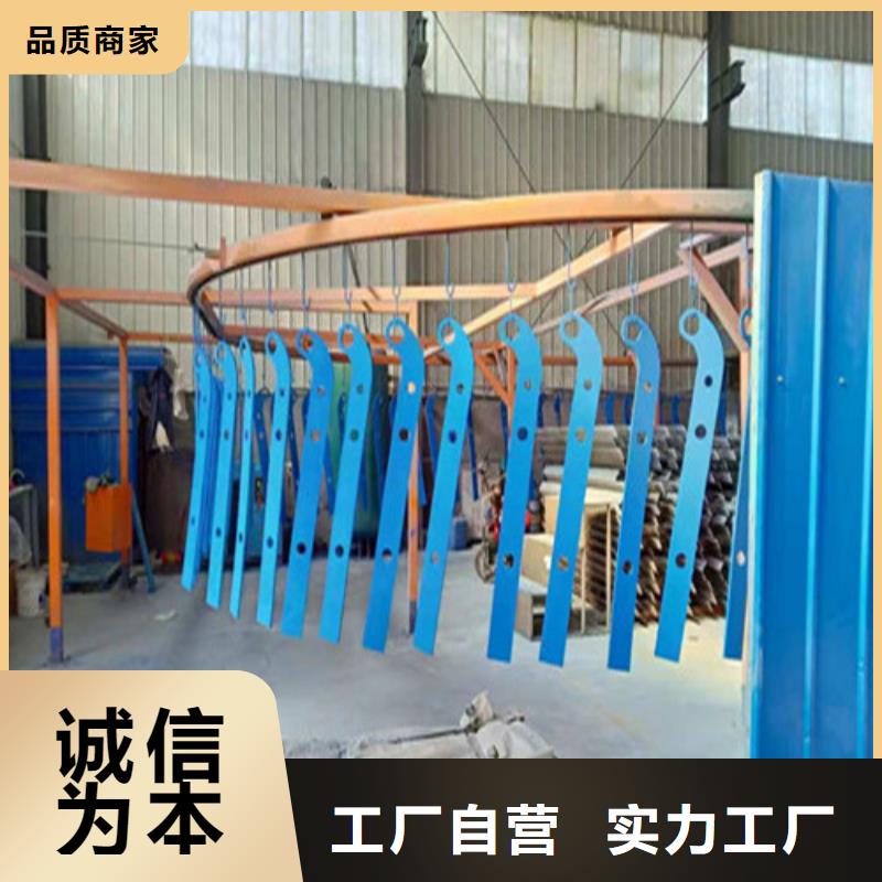 不銹鋼復(fù)合管道路護欄質(zhì)量好