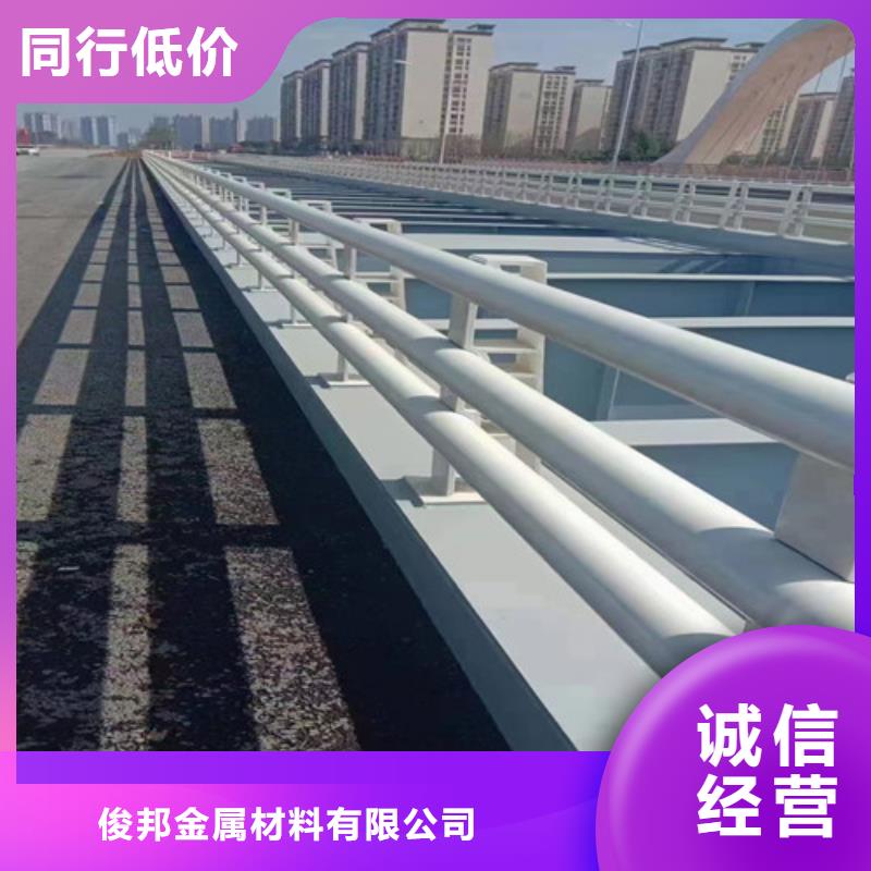 防撞護欄不銹鋼立柱規(guī)格齊全