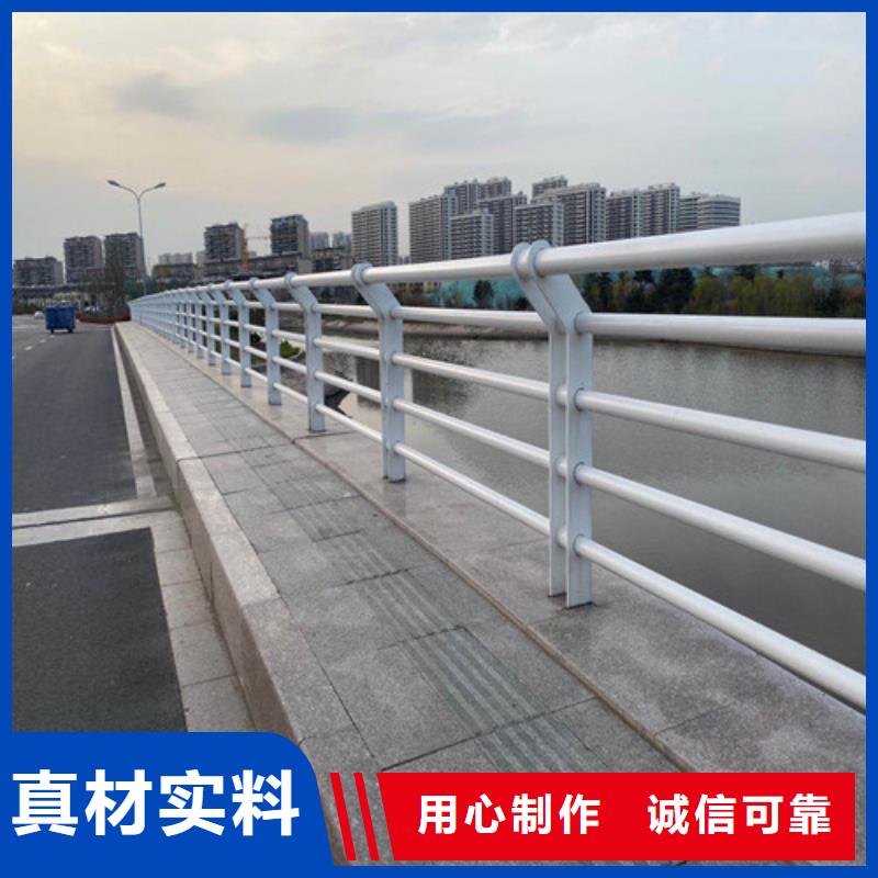防撞護欄仿木護欄細節(jié)之處更加用心