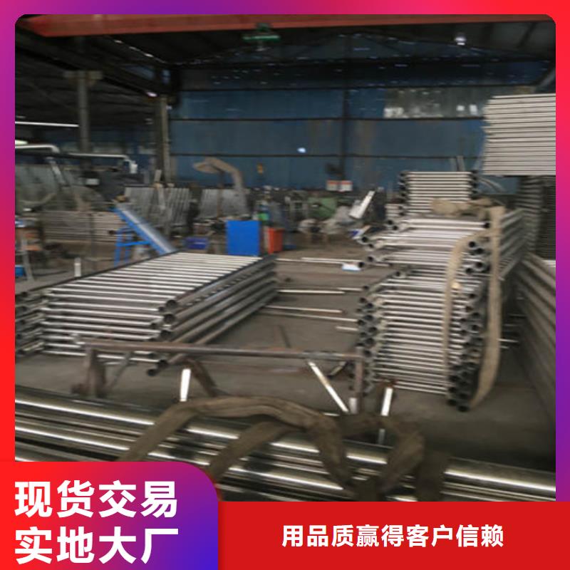 防撞護(hù)欄-LED防護(hù)欄桿廠家直銷直供