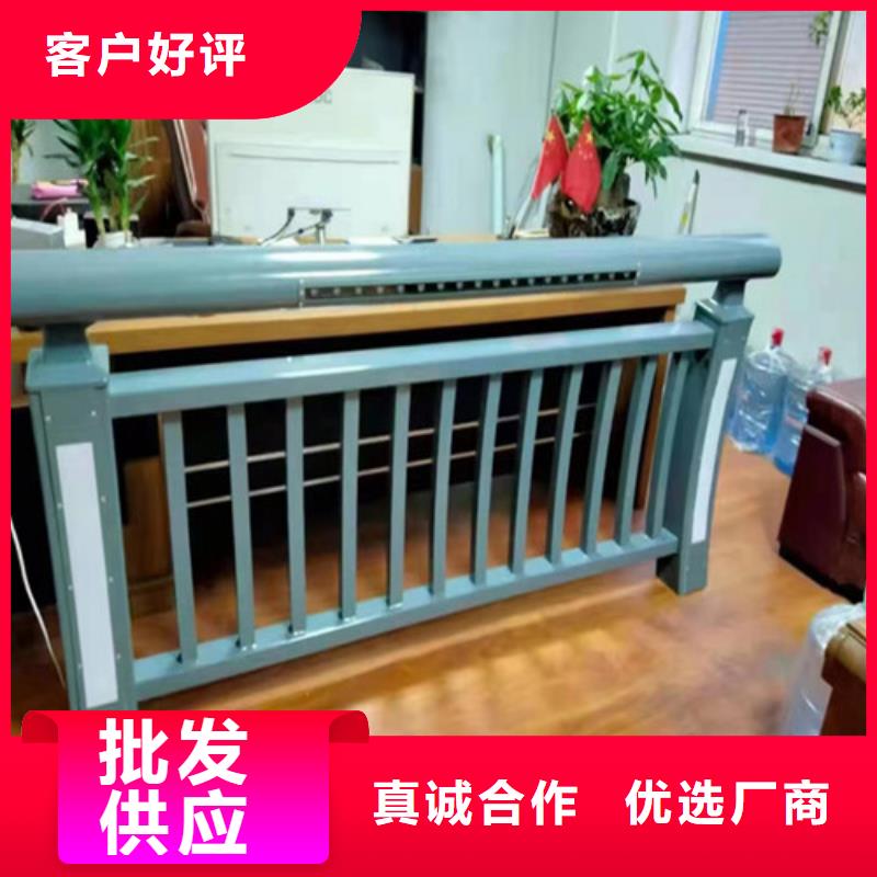 景區(qū)隔離燈光護欄
質(zhì)保2年