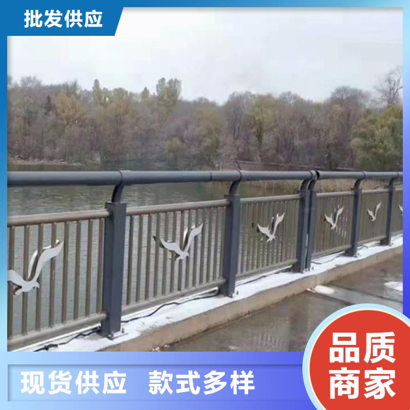 
304桥梁灯光护栏品牌保证