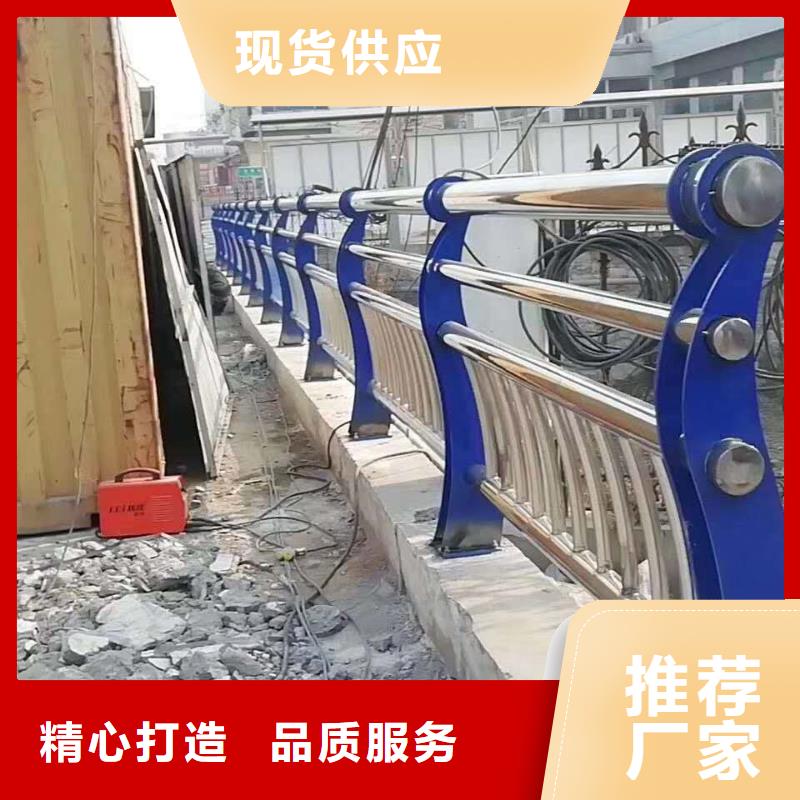 防撞護欄中央分隔欄生產(chǎn)安裝
