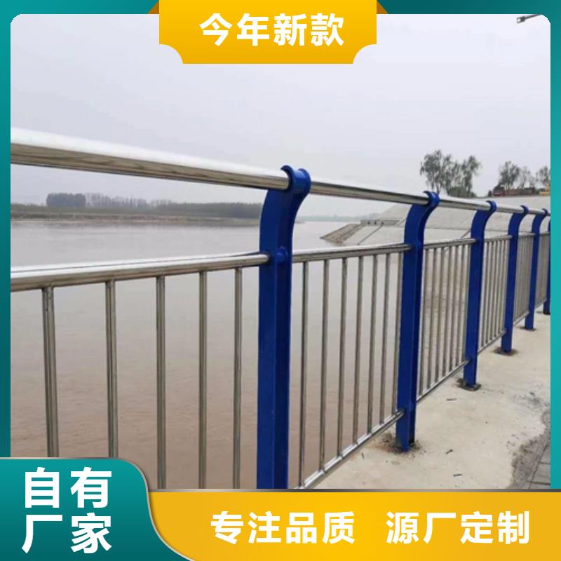 公路隔離護欄堅固牢靠
