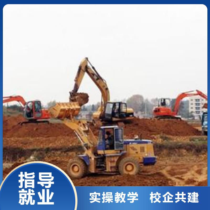 塔吊叉車培訓哪里能學廚師烹飪專業(yè)齊全