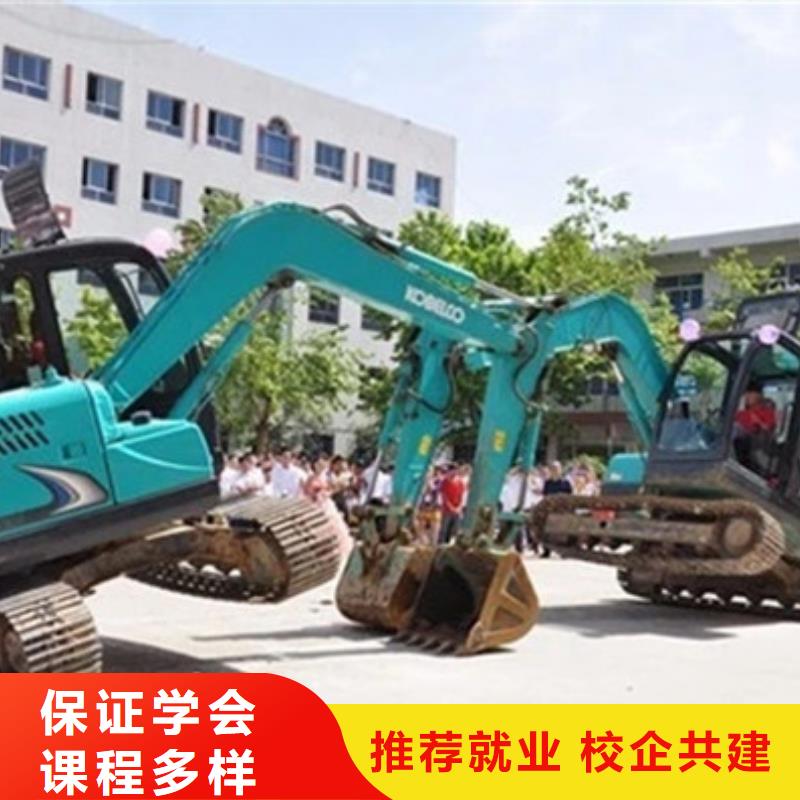 塔吊叉车培训学真本领