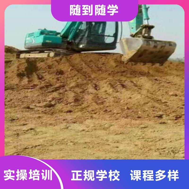  塔吊叉車(chē)培訓(xùn)專(zhuān)業(yè)齊全