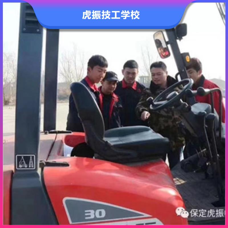 塔吊叉車培訓哪里能學廚師烹飪專業(yè)齊全