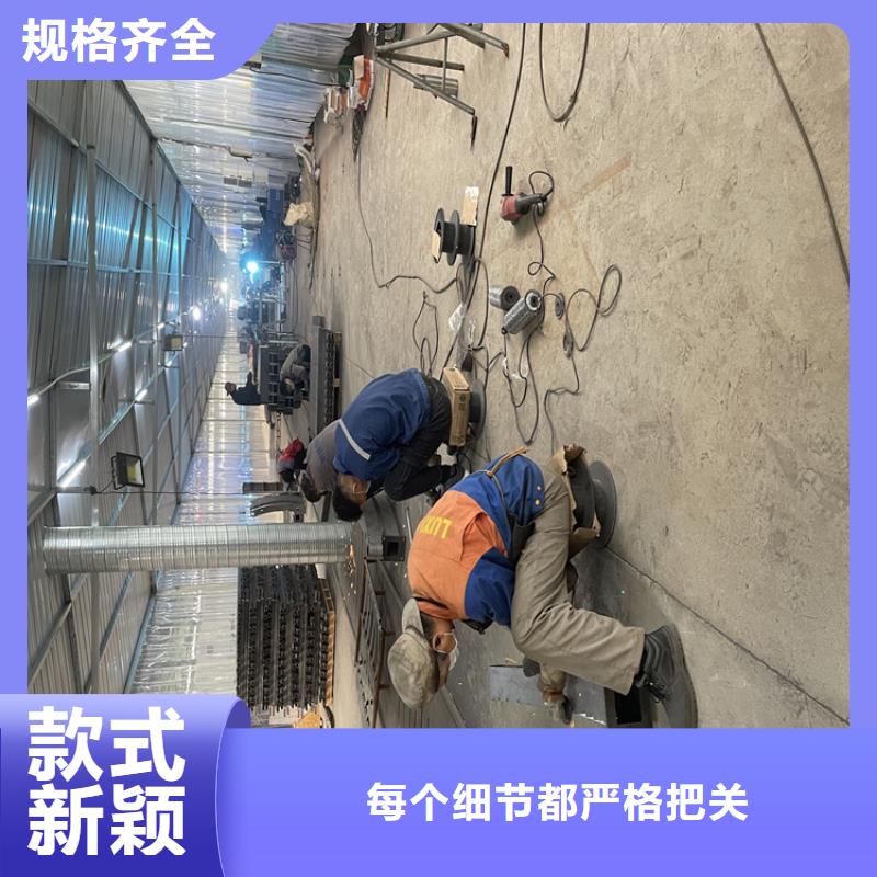 橋梁護欄不銹鋼復(fù)合管護欄實體廠家大量現(xiàn)貨