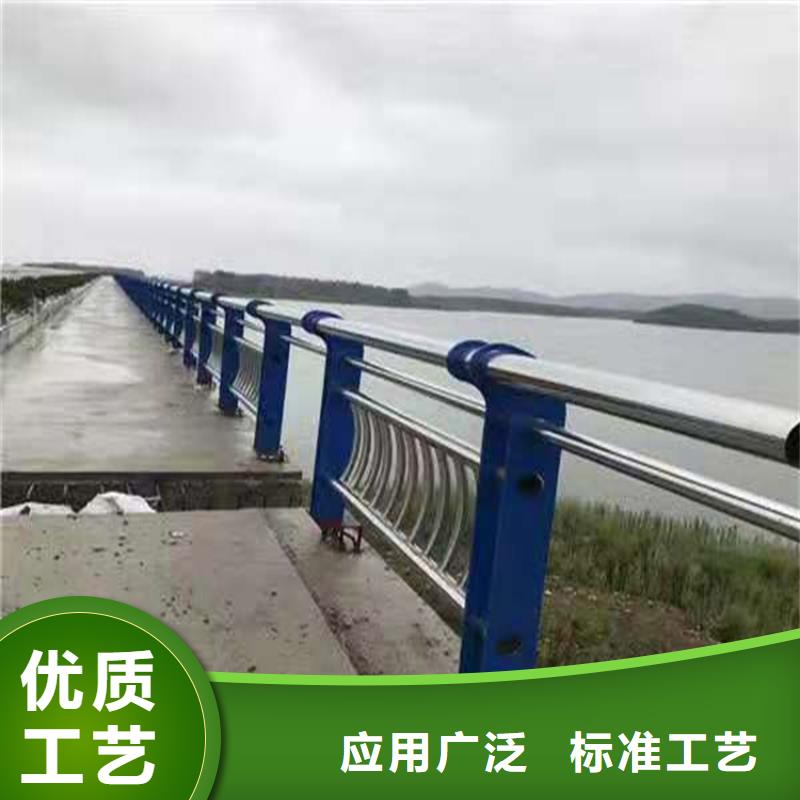 桥梁栏杆,国道抗冲击围栏质检严格