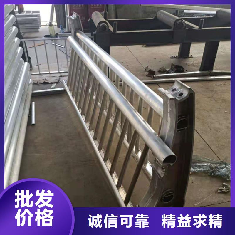 橋梁欄桿_防撞護(hù)欄多年經(jīng)驗(yàn)值得信賴