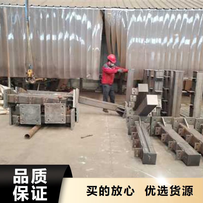 不銹鋼碳素鋼復(fù)合管橋梁護(hù)欄優(yōu)惠中