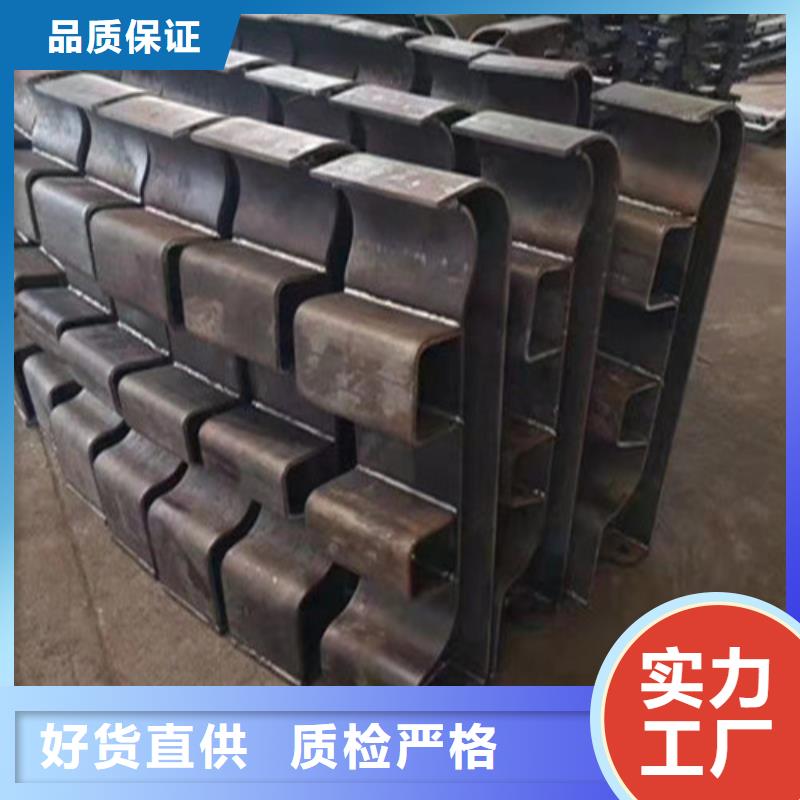 榮縣不銹鋼復(fù)合管橋梁護欄交貨周期短