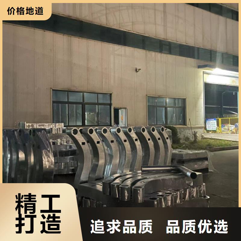 不锈钢复合管栏杆来厂实地考察