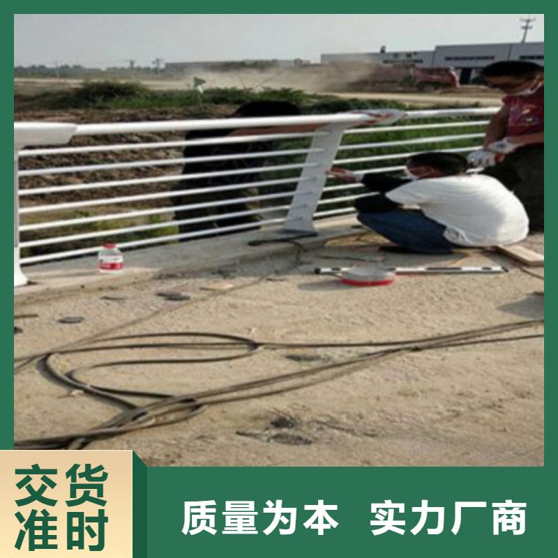 护栏镀锌波形护栏品质过硬